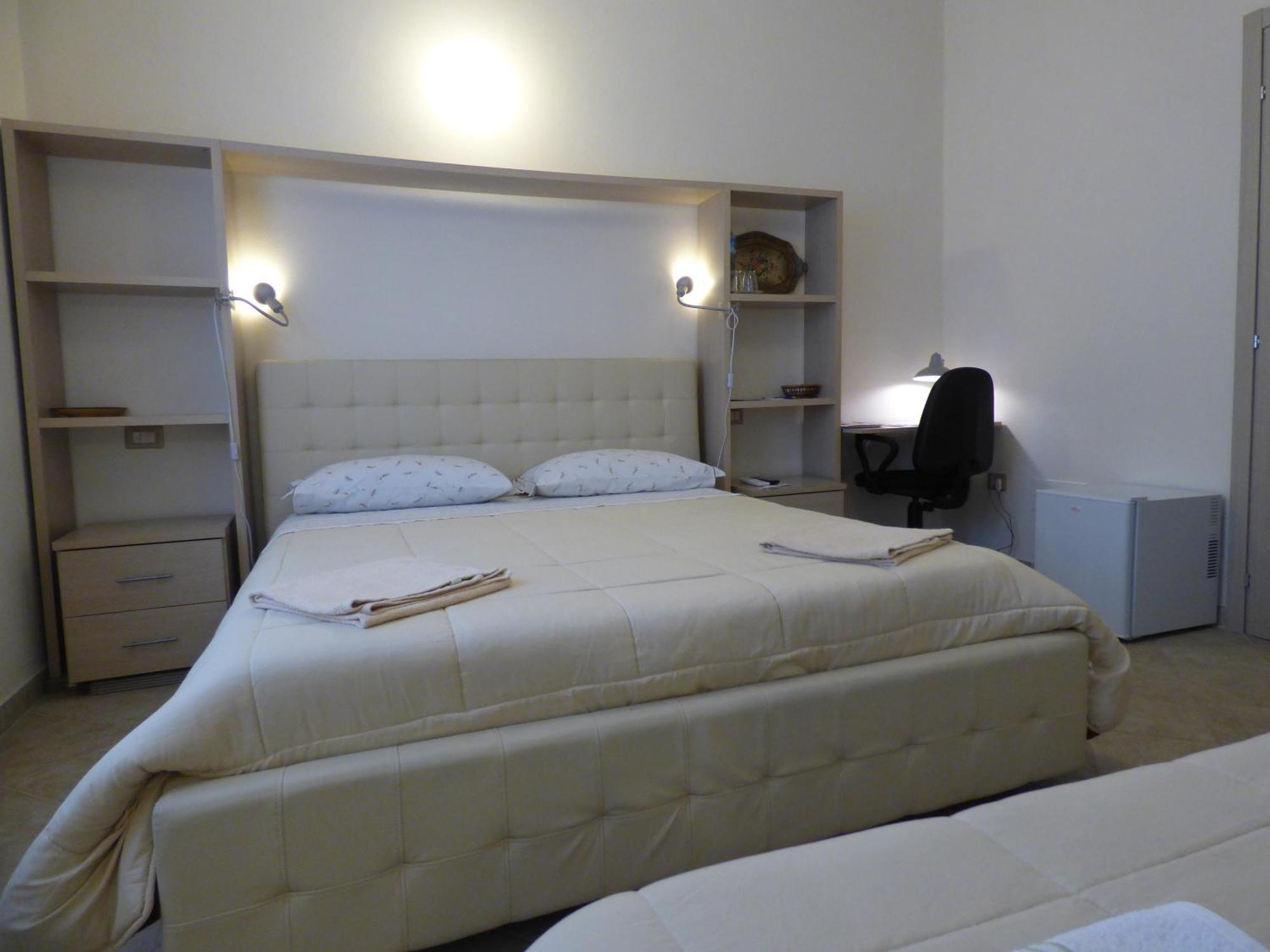 Anania Hotel Cagliari Room photo