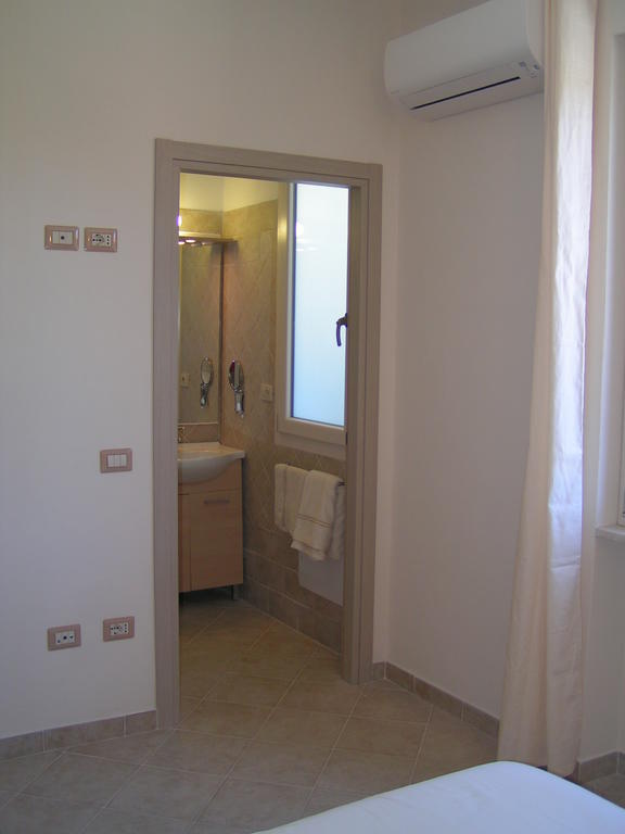 Anania Hotel Cagliari Room photo